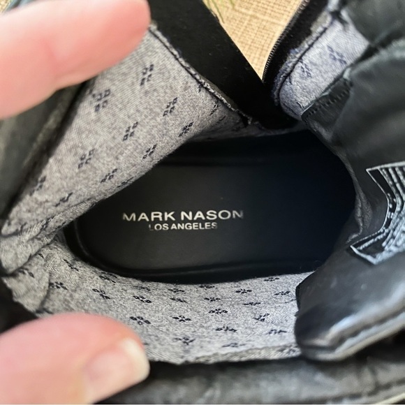 NEW Mark Nason Men’s Lace Up Black Boots Size 8 - Picture 12 of 13